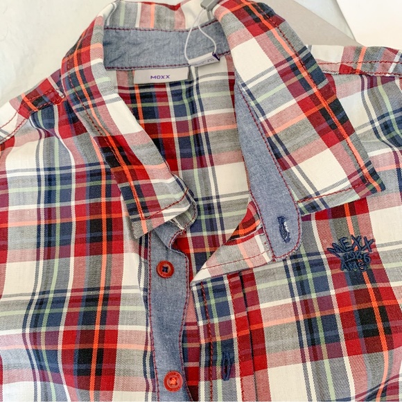 MEXX Boys Button Down in Plaid. Size XL But Looks Smaller. - Picture 2 of 5